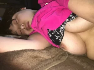 素人の人妻たちのエロ画像!リアルな女体をご堪能くださいw